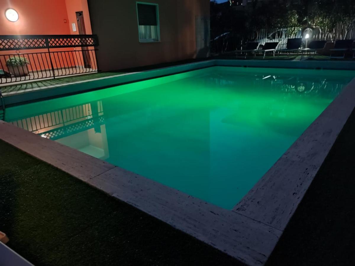 Albergo Villa Mimosa Torbole Sul Garda Dış mekan fotoğraf