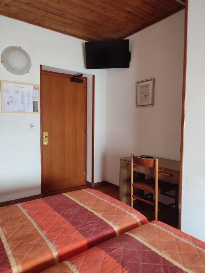 Albergo Villa Mimosa Torbole Sul Garda Dış mekan fotoğraf