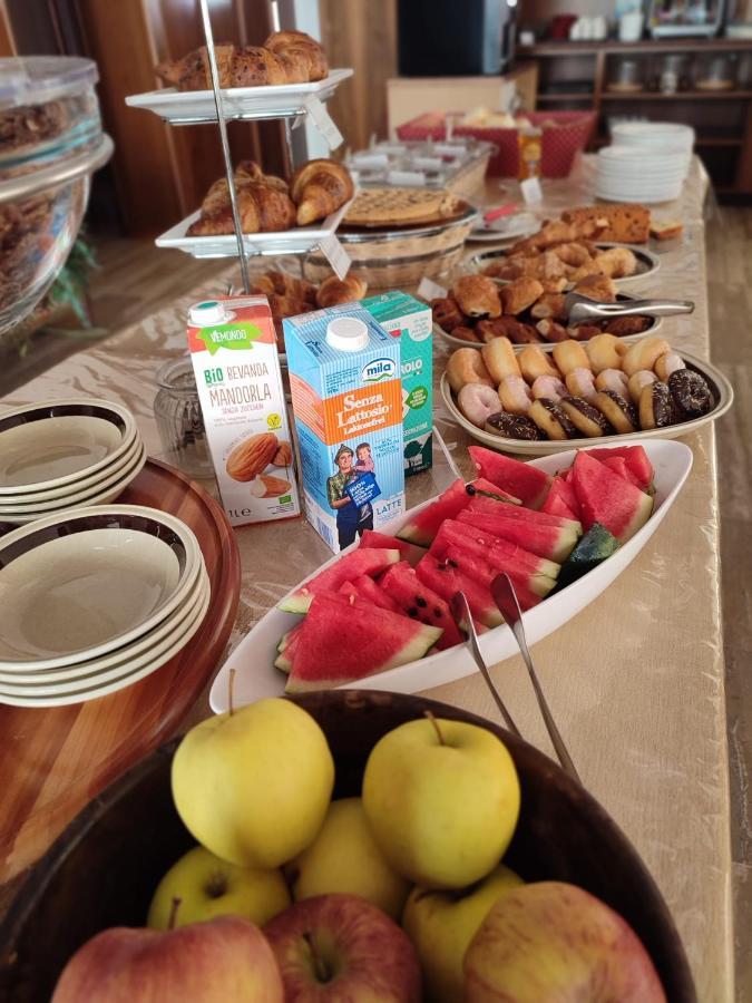 Albergo Villa Mimosa Torbole Sul Garda Dış mekan fotoğraf